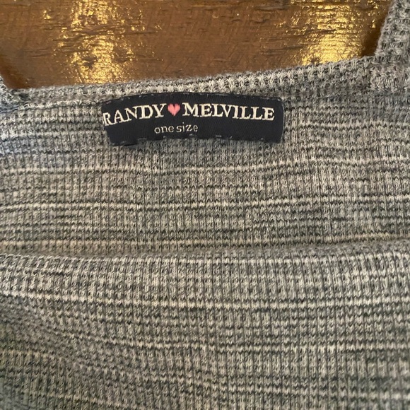 BRANDY MELVILLE grey cropped tank top - Picture 2 of 7